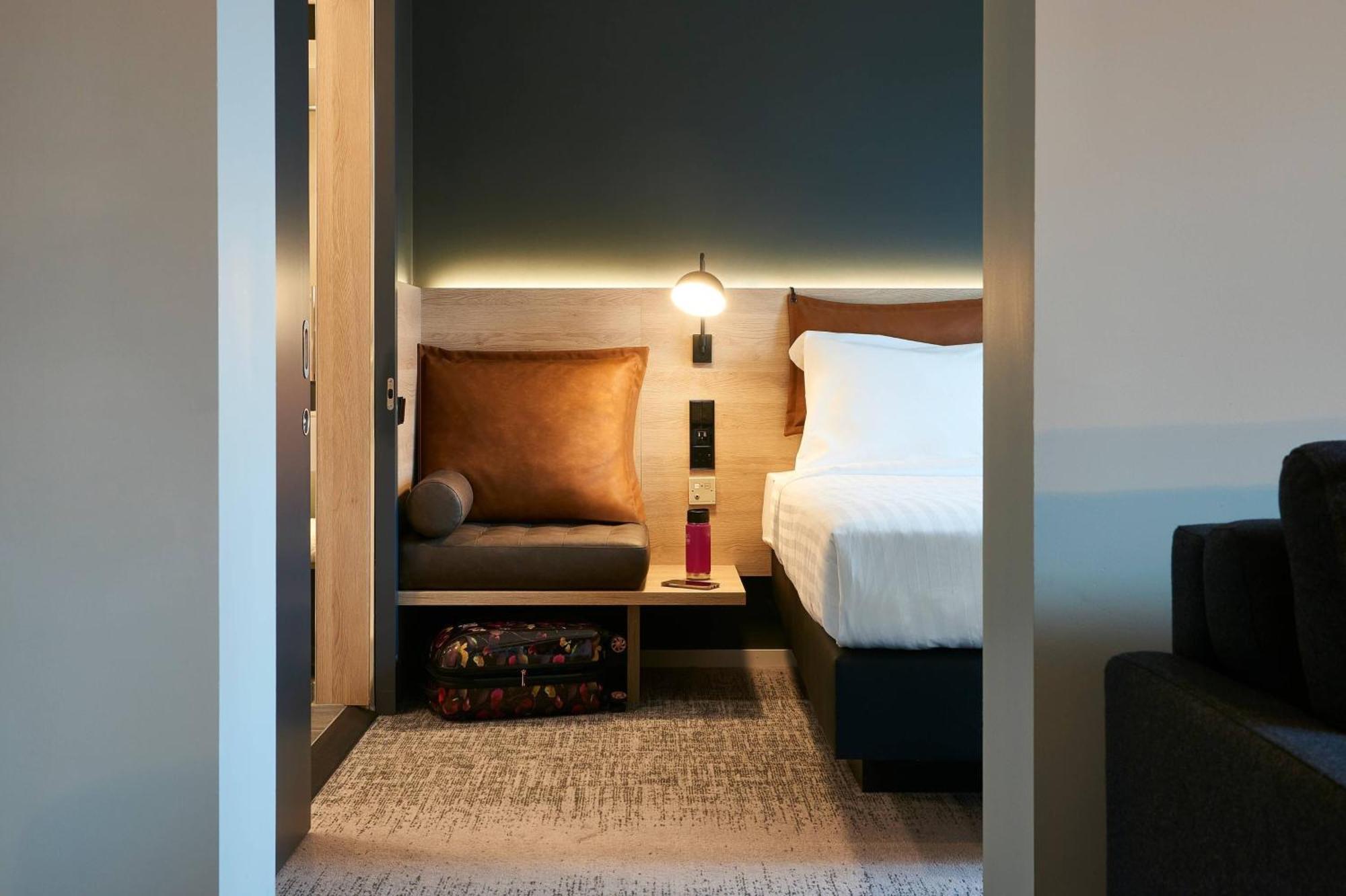 Moxy Extra Sleeper Queen Room Sofa Bed