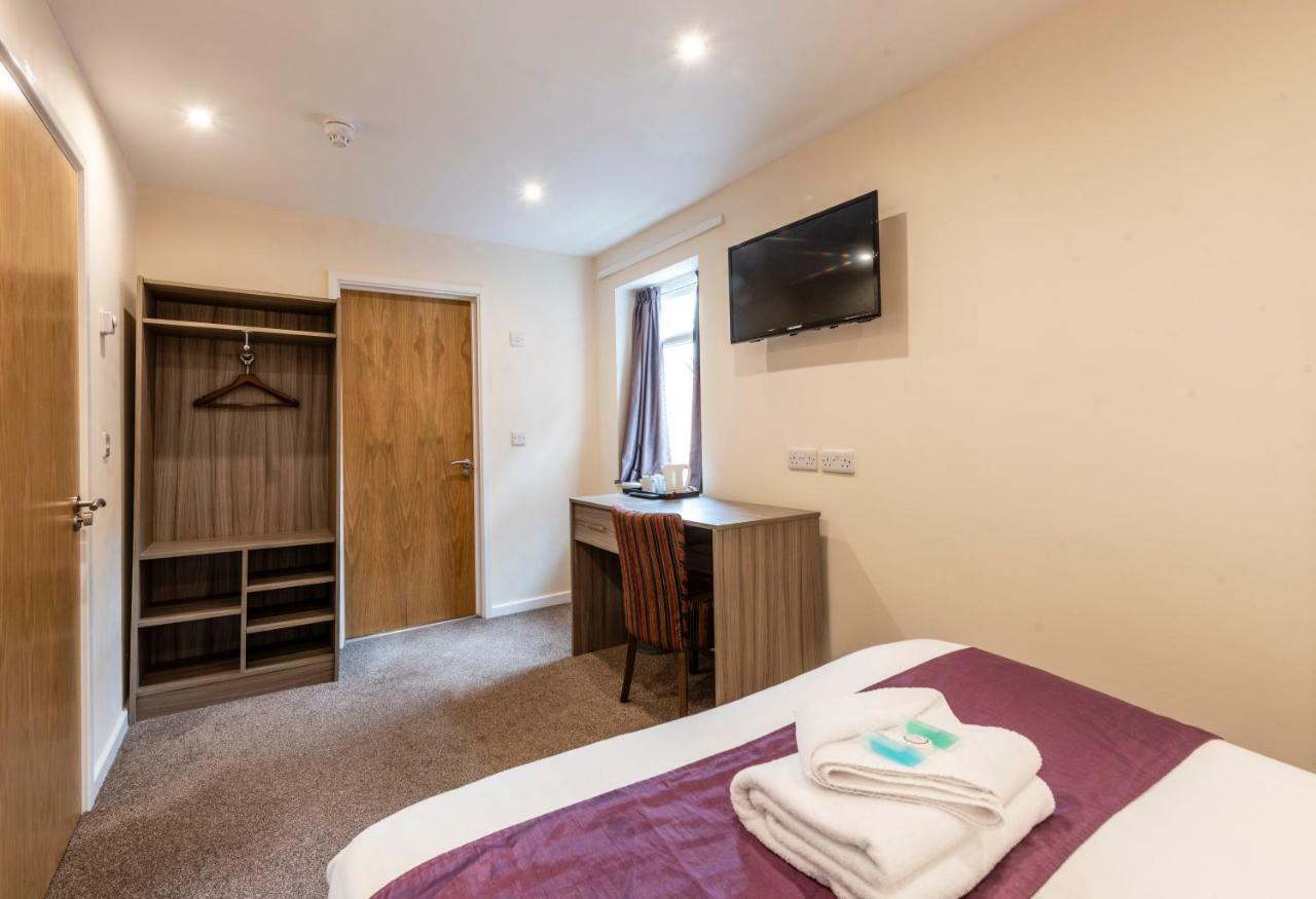 Deluxe Single Room