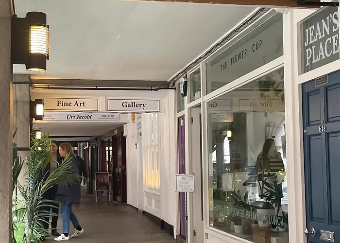 Jeans Place Watergate St Rows Near Racecourse Chester