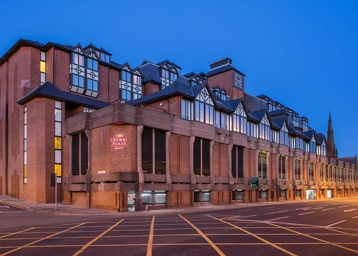 Hotels in ChesterCrowne Plaza By Ihg